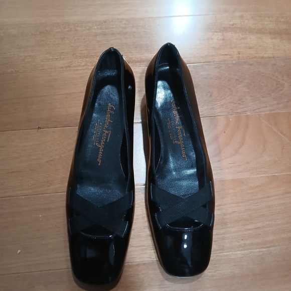 Black SALVATORE FERRAGAMO Labelle Nero Patent calf Leather Crossover 5.5B Shoes - Picture 4 of 12